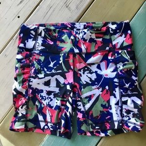 Lululemon Patterned Cycling Shorts with Pockets